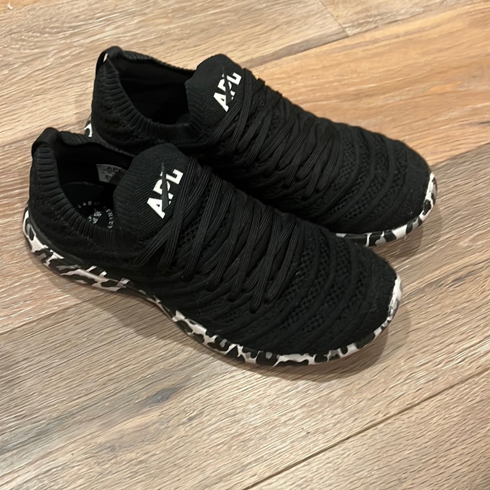 Women’s APL Techloom Wave